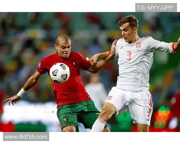 足球明星的辉煌岁月与老年生活的真实写照